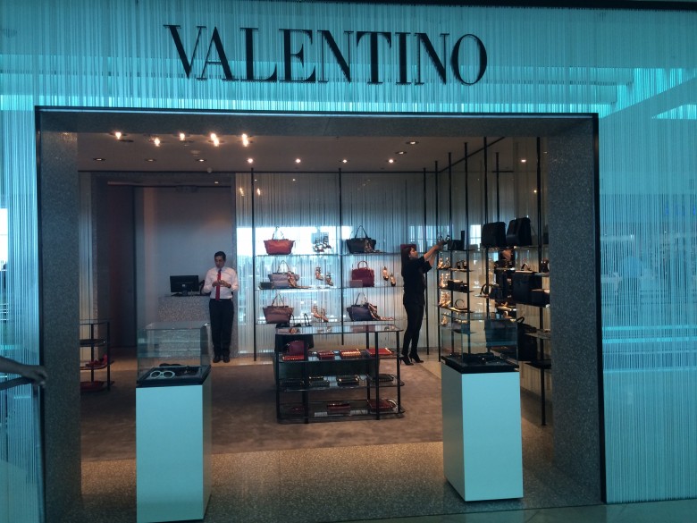Valentino_Aeroporto_Cidade_Do_Panamá-Gabi_May