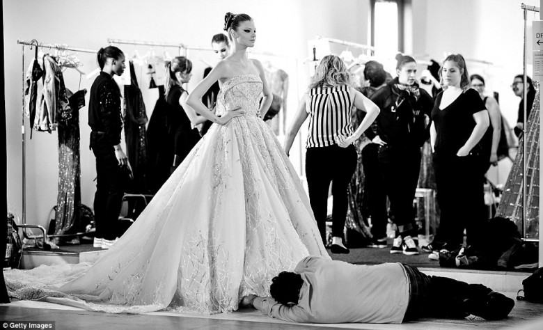 Vestidos_De_Festa-Gown-Zuhair_Murad-Backstage-Gabi_May