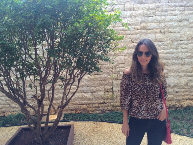 Look_Do_Dia-Calça_Flare-Oncinha-Gabi_May-6