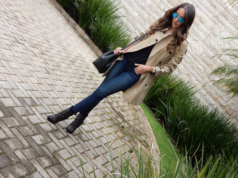 look_do_dia-trench_coat-gabi_may-2