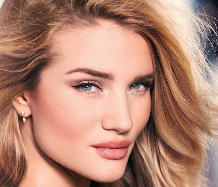 rosie_huntington_whiteley-makeup_line