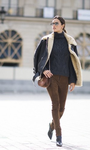 Alessandra Ambrósio Looks