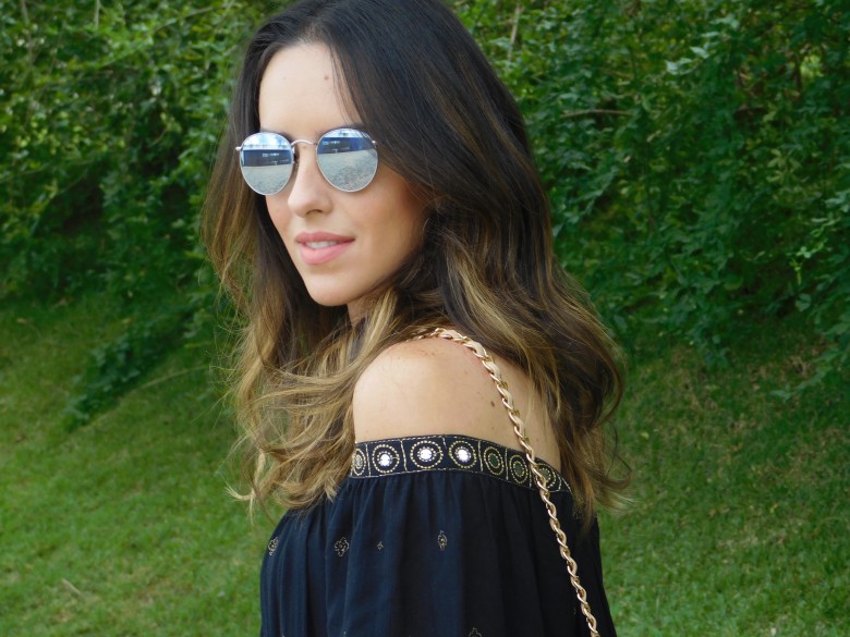 Ombros à Mostra Look do Dia