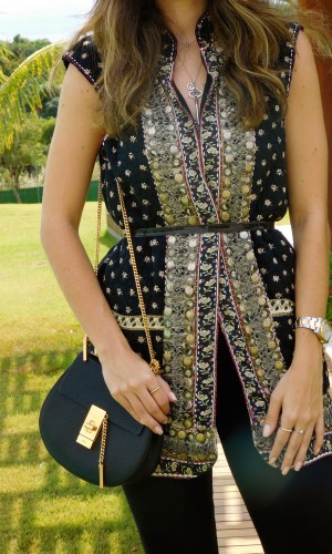Look Colete Oversized Gabi May