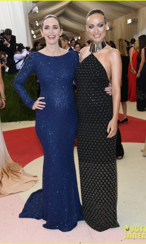 Emily Blunt Olivia Wilde Baile do Met 2016