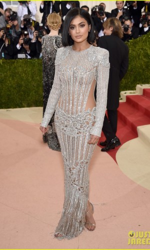 Kylie Jenner Baile do Met 2016