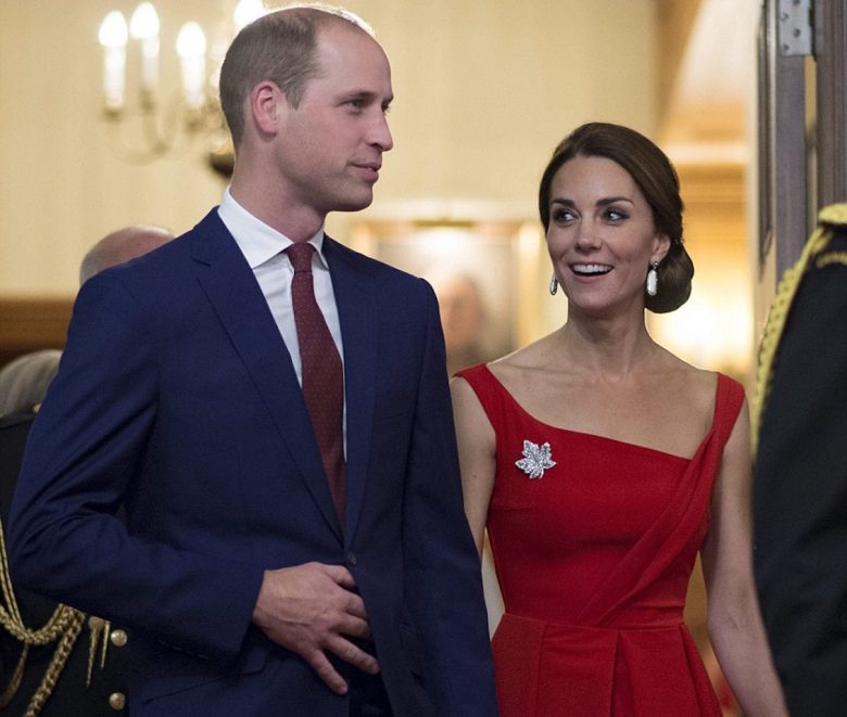 elegância da Kate Middleton, Duquesa de Cambridge, Duke of Cambridge, William, família real, look, Royal Tour