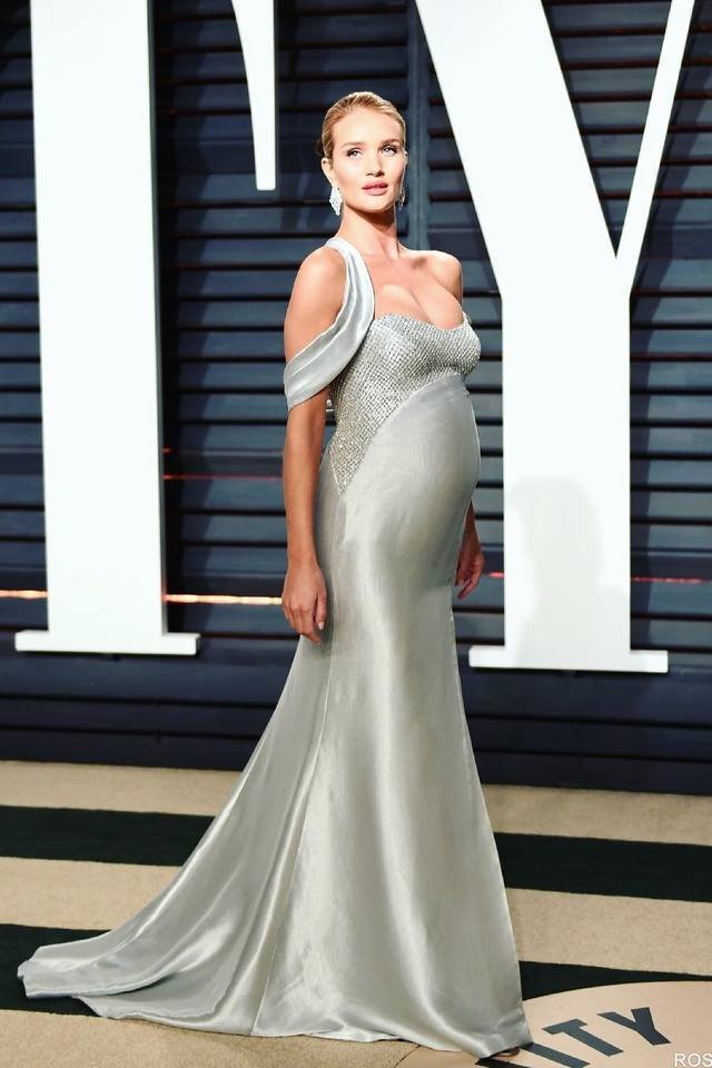 rosie huntington-whiteley, gravidez, grávida com estilo, moda, inspiração, style the bump, maternity style, pregnant, fashion