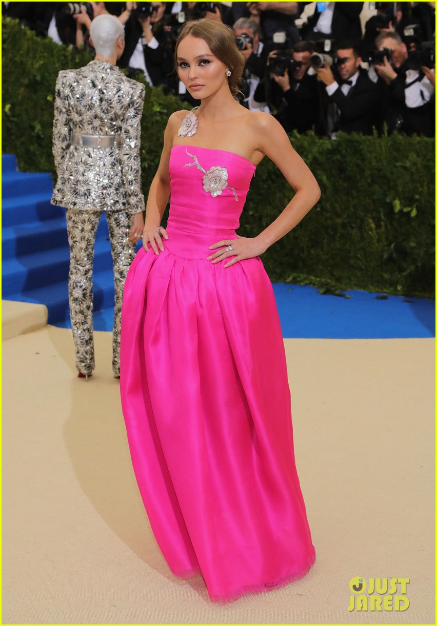 Met Gala 2017, moda, vestidos, estilo, celebridade, bem vestidas, fashion, gowns, best dressed, celebrities, Lily-Rose Depp