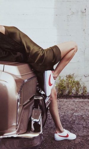 A nova campanha do Nike Cortez estrelada por Bella Hadid