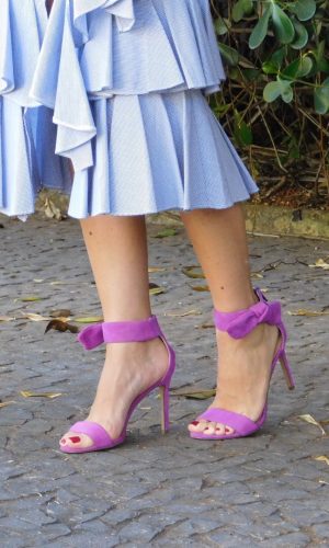 look moderno, look do dia, camiseta estampada, saia de babados, Gabi May, moda, estilo, tendência, modern outfit, ootd, printed t-shirt, ruffled skirt, fashion, style, trend
