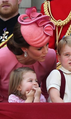 trooping the colour, kate middelton, família real, moda, royal family, prince william, queen elizabeth, prince harry, duchess of cambridge