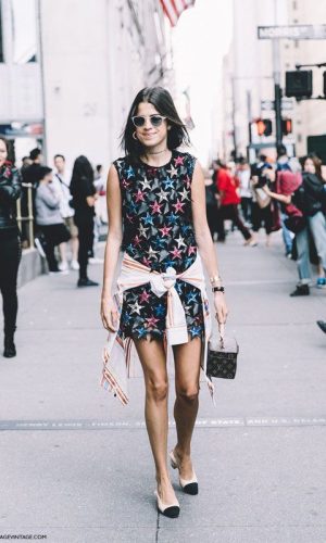casaco amarrado na cintura, moda, estilo, truque de styling, inspiração, looks, outfits, fashion, style, styling tips, inspiration, jacket tied around the waist