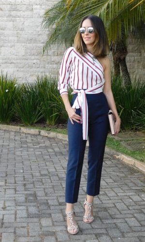 blusa listrada de um ombro só, moda, estilo, tendência, inspiração, look do dia, Gabi May, one-shoulder striped top, fashion, style, inspiration, trend, ootd