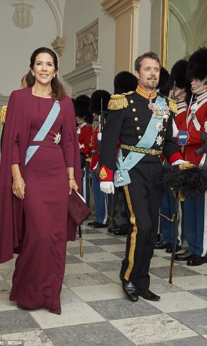mais bem vestidas da semana, celebridades, moda, estilo, looks, inspiração, best dressed of the week, celebrities, fashion, style, inspiration, outfits, crown princess mary of denmark, princesa mary da dinamarca