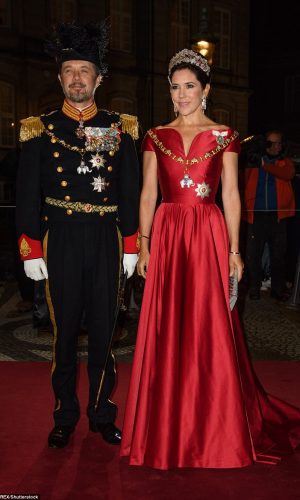 mais bem vestidas da semana, celebridades, moda, estilo, looks, inspiração, best dressed of the week, celebrities, fashion, style, inspiration, outfits, crown princess mary of denmark, princesa mary da dinamarca