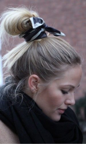 coque com lenço, praia, tendência, verão, acessório, moda, estilo, scarf bun, fashion, style, accessory, summer, beach