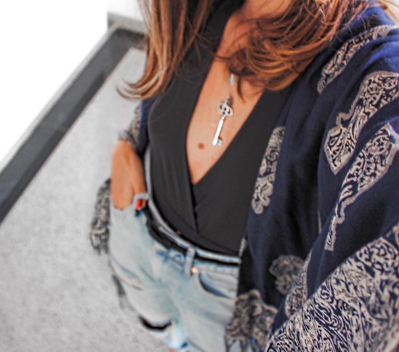 look estiloso, gabi may, truque de estilo, moda, estilo, tendência, inspiração, terceira peça, kimono, stylish outfit, ootd, fashion, style, inspiration, third piece, styling trick