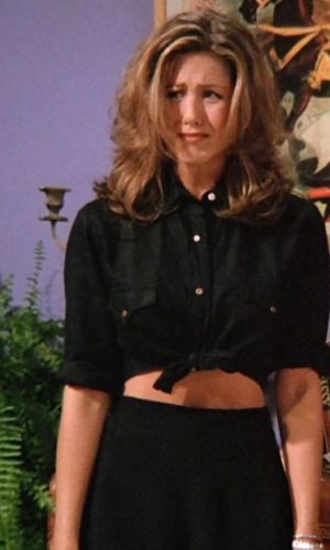 rachel green, jennifer aniston, friends, anos 90, looks, tendência, moda, estilo, trend, 90s, outfits, fashion, style, cropped top, blusa cropped