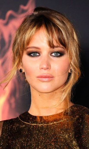 maquiagens da jennifer lawrence, maquiagem, olho esfumado, delineado gatinho, inspiração, makeup, cat-eye, smokey eye, inspiration