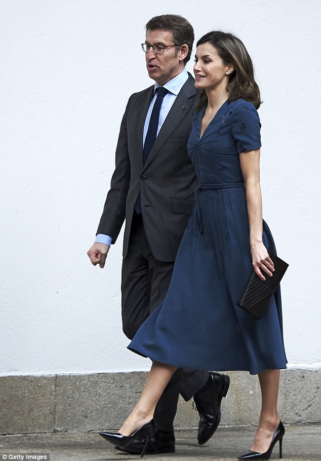 mais bem vestidas da semana, moda, estilo, looks, inspiração, celebridades, fashion, style, outfits, inspiration, celebrities, rainha letizia, queen letizia