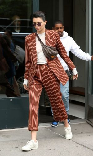 terninho com tênis, moda, estilo, look, inspiração, tendência, fashion, style, inspiration, outfit, suit with sneakers