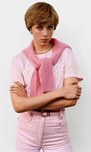 camiseta versace, logo, logomania, moda, estilo, tendência, looks, versace tshirt, fashion, style, trend, outfits
