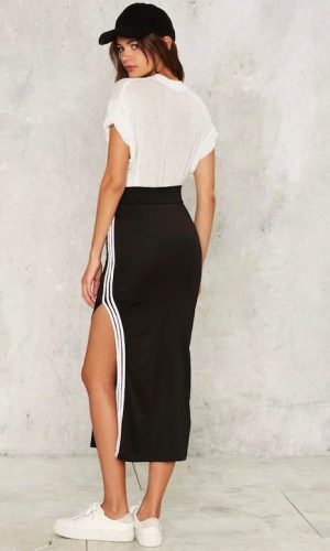 saia midi e tênis, moda, estilo, tendência, looks, inspiração, midi skirt and sneaker, fashion, style, inspiration, trend, outfits