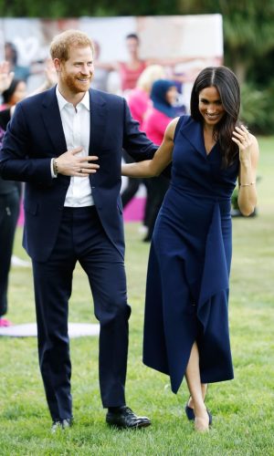 meghan markle, duquesa de sussex, looks, moda, estilo, turnê oceania, duchess of sussex, prince harry, outfits, fashion, style, inspiration, what meghan wore, australia, new zealand, fiji, tonga