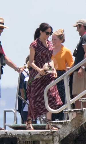 meghan markle, duquesa de sussex, looks, moda, estilo, turnê oceania, duchess of sussex, prince harry, outfits, fashion, style, inspiration, what meghan wore, australia, new zealand, fiji, tonga