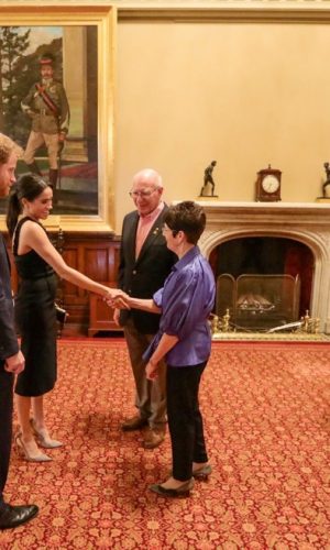 meghan markle, duquesa de sussex, looks, moda, estilo, turnê oceania, duchess of sussex, prince harry, outfits, fashion, style, inspiration, what meghan wore, australia, new zealand, fiji, tonga