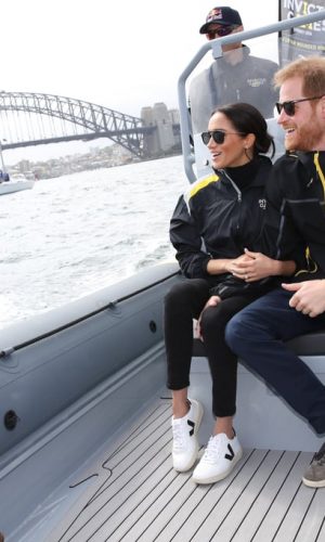 meghan markle, duquesa de sussex, looks, moda, estilo, turnê oceania, duchess of sussex, prince harry, outfits, fashion, style, inspiration, what meghan wore, australia, new zealand, fiji, tonga