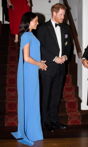 meghan markle, duquesa de sussex, looks, moda, estilo, turnê oceania, duchess of sussex, prince harry, outfits, fashion, style, inspiration, what meghan wore, australia, new zealand, fiji, tonga
