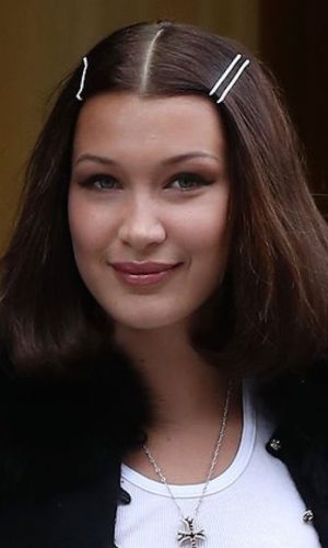 acessórios de cabelo, grampo, tic tac, presilha, beleza, cabelo, penteado, tendência, beauty, hairstyle, hairdo, hair clip, bobby pin, trend, hair accessories, bella hadid