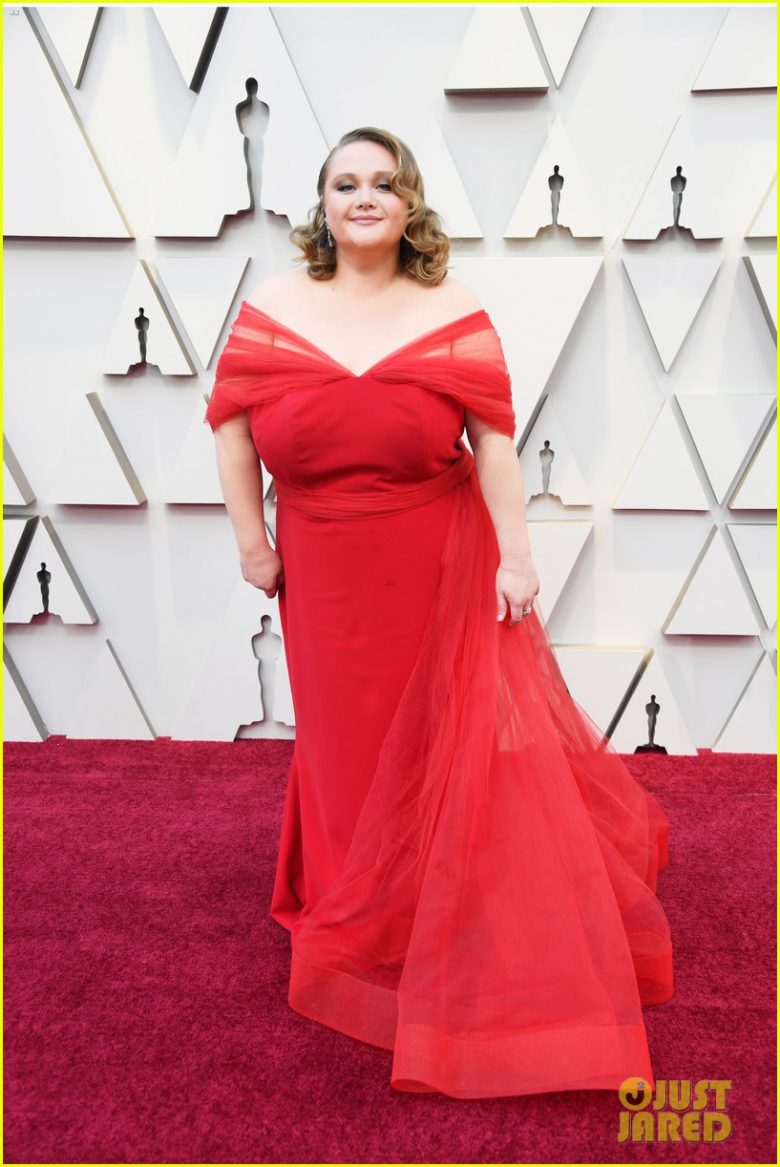 oscar 2019, tapete vermelho, celebridades, hollywood, moda, vestidos, looks, 2019 oscars, gowns, red carpet, celebrities, award season, danielle macdonald, christian siriano