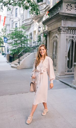 trabalhar de tênis, look confortável, look trabalho, moda, estilo, tendência, estilo esportivo, comfortable outfit, work outfit, sneakers at work, fashion, style, sporty style, trend