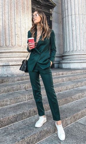 trabalhar de tênis, look confortável, look trabalho, moda, estilo, tendência, estilo esportivo, comfortable outfit, work outfit, sneakers at work, fashion, style, sporty style, trend