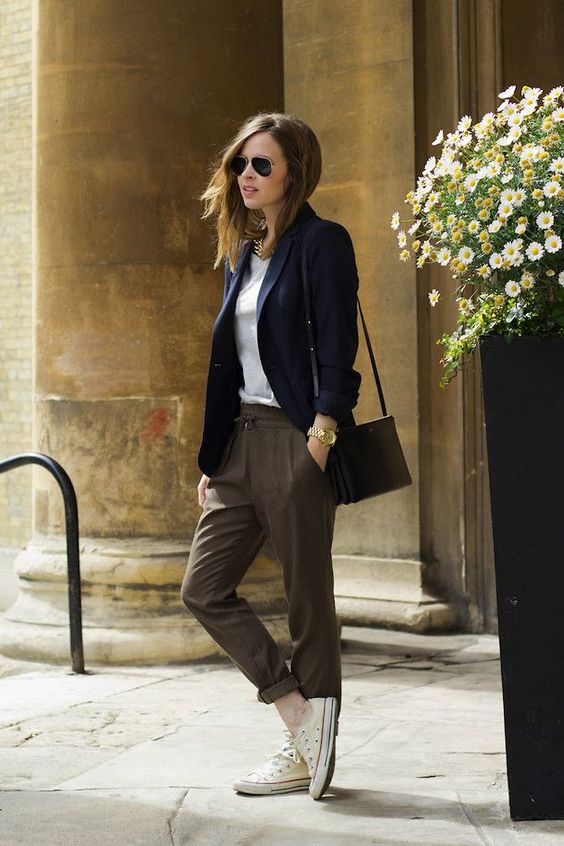 trabalhar de tênis, look confortável, look trabalho, moda, estilo, tendência, estilo esportivo, comfortable outfit, work outfit, sneakers at work, fashion, style, sporty style, trend