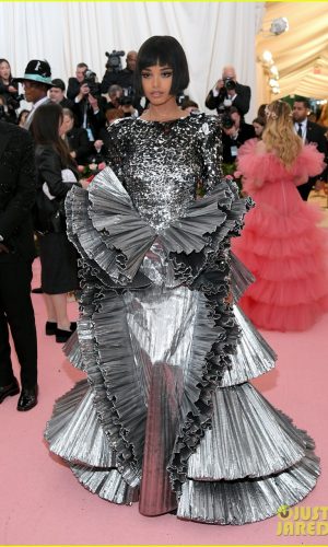 MET Gala 2019, Baile do Met, moda, estilo, celebridades, looks, Camp, fashion, style, red carpet, ella balinska