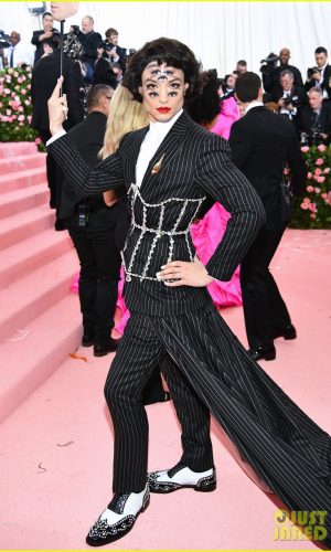 MET Gala 2019, Baile do Met, moda, estilo, celebridades, looks, Camp, fashion, style, red carpet, ezra miller