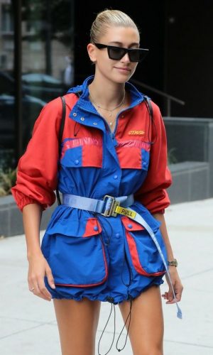jaqueta corta vento, moda, estilo, looks, anos 90, tendência, estilo esportivo, sporty style, fashion, style, outfits, windbreaker jacket, trend