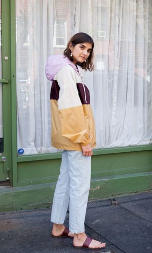 jaqueta corta vento, moda, estilo, looks, anos 90, tendência, estilo esportivo, sporty style, fashion, style, outfits, windbreaker jacket, trend