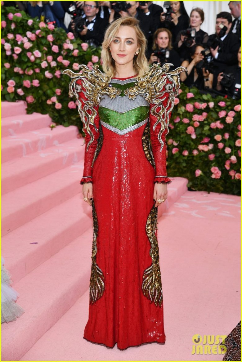 MET Gala 2019, Baile do Met, moda, estilo, celebridades, looks, Camp, fashion, style, red carpet, saoirse ronan, gucci