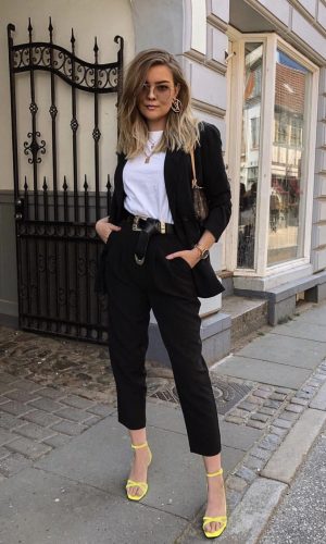 sandálias quadradas, moda, estilo, looks, tendência, anos 2000, fashion, style, outfits, trend, 2000s, square toe sandals