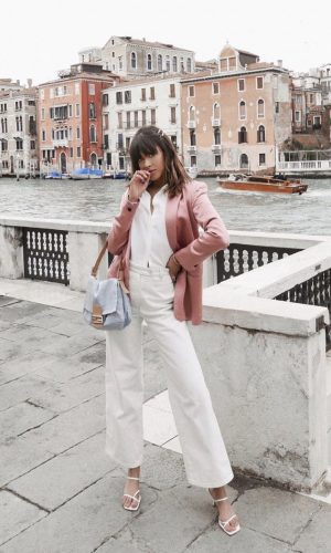 sandálias quadradas, moda, estilo, looks, tendência, anos 2000, fashion, style, outfits, trend, 2000s, square toe sandals