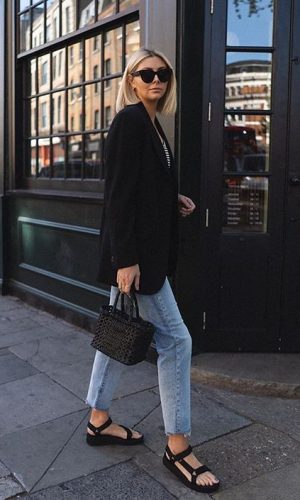 papete, tendência, chunky tourist sandals, trend, ugly shoes