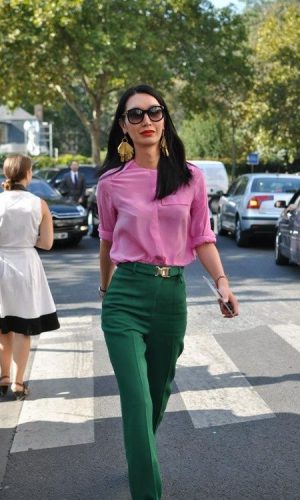 look rosa e verde, color block, pink and green
