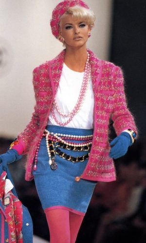 cinto de corrente, look, tendência, moda, chanel chain belt, fashion trend