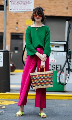 look rosa e verde, color block, pink and green