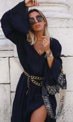 cinto de corrente, look, tendência, moda, chain belt, fashion trend